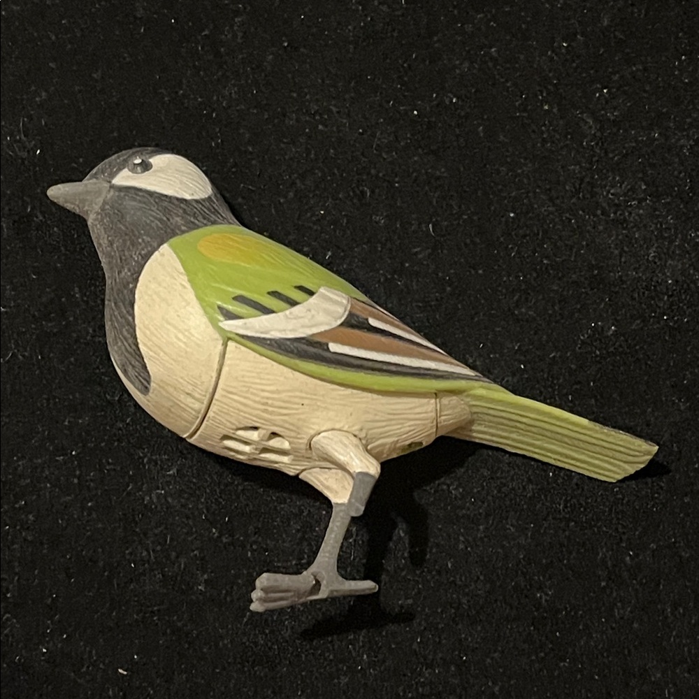 Colorful Bird Figurine Set for Pets - Picture 10 of 17
